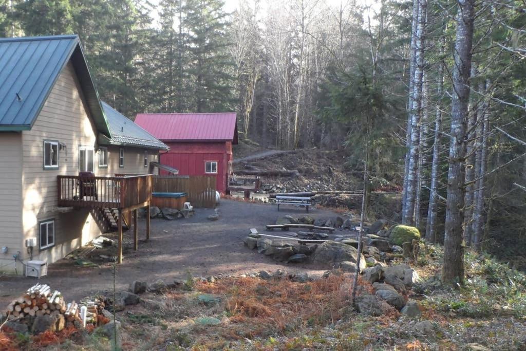 Mountainside Chalet - Tiny Home Packwood Luaran gambar
